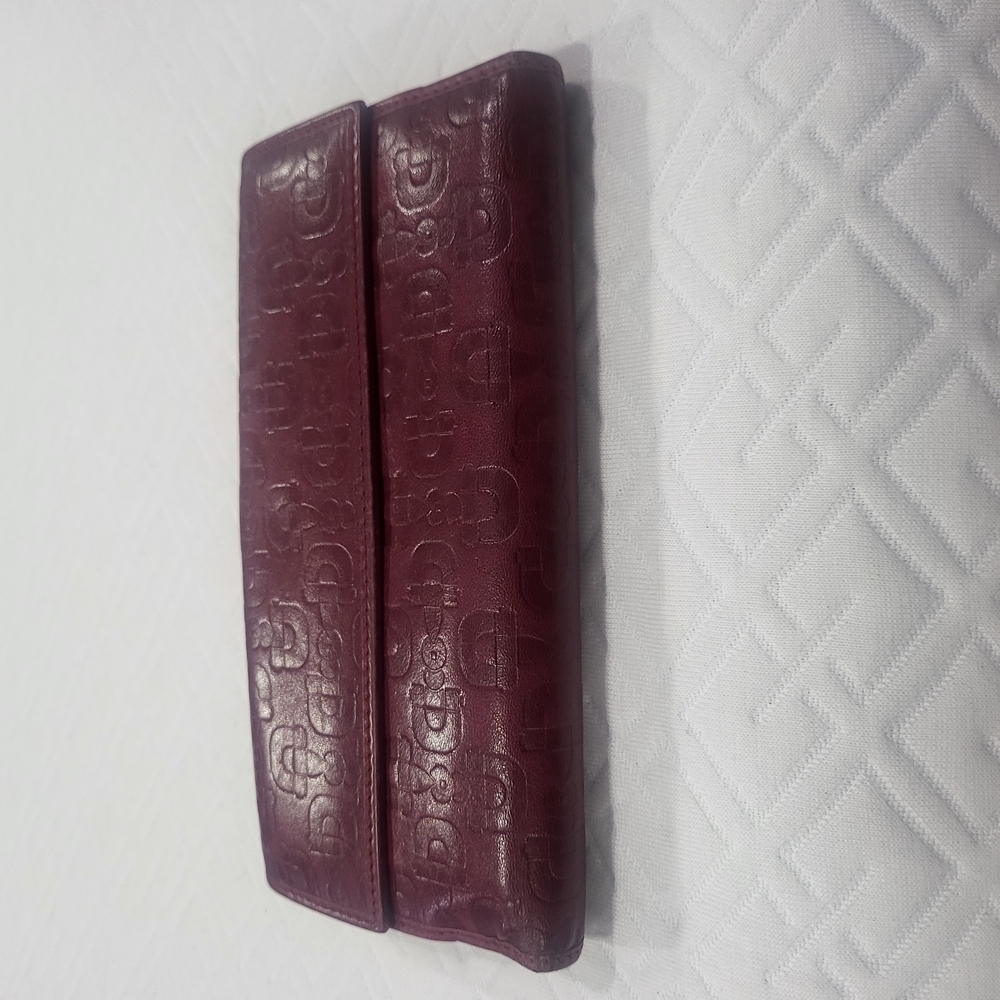 GUCCI DEBOSSED HORSE BIT BIFOLD WALLET LONG BURGANDY LEATHER w/COA. - Picture 11 of 12